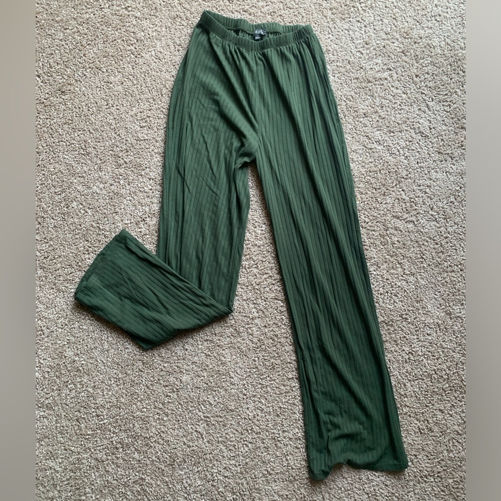 Lily Rose Olive Green Ribbed Straight-Leg Pants